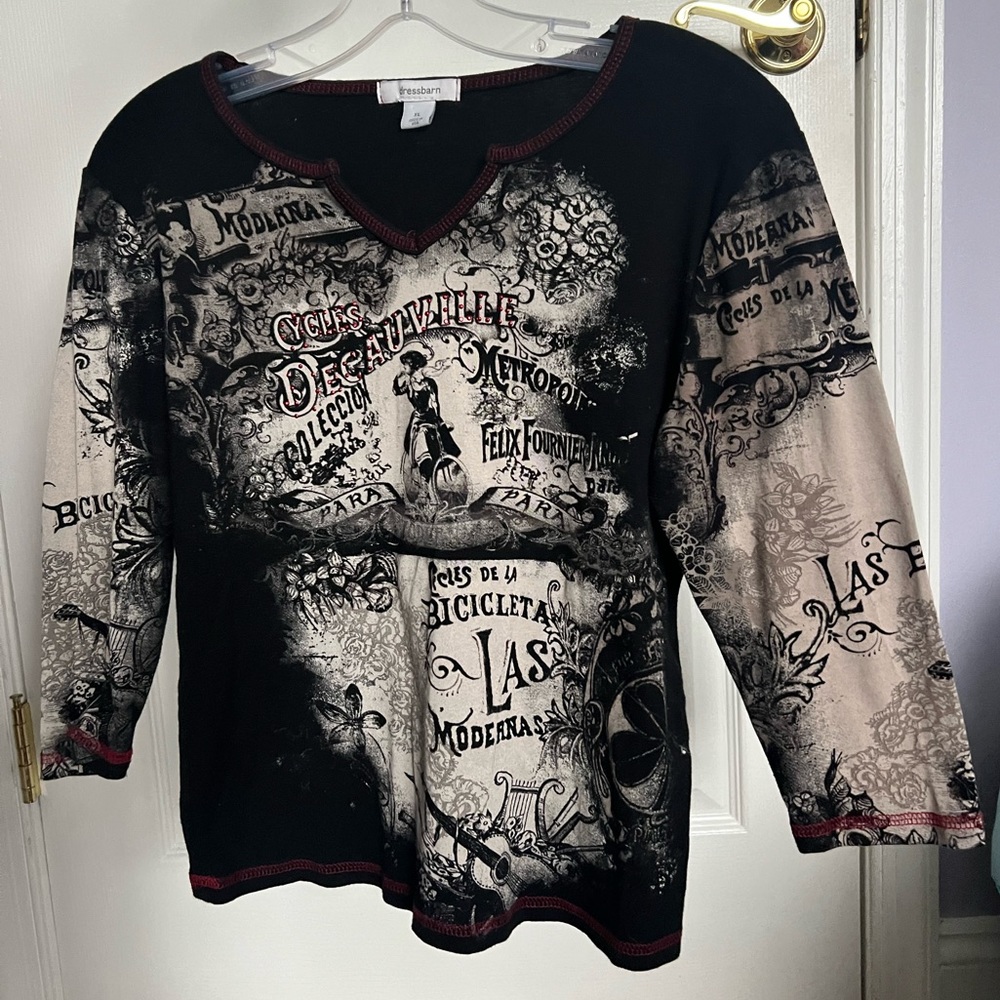 Grungy tee
